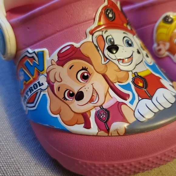 Paw Patrol Crocs Pink Size 6c - Picture 2 of 6